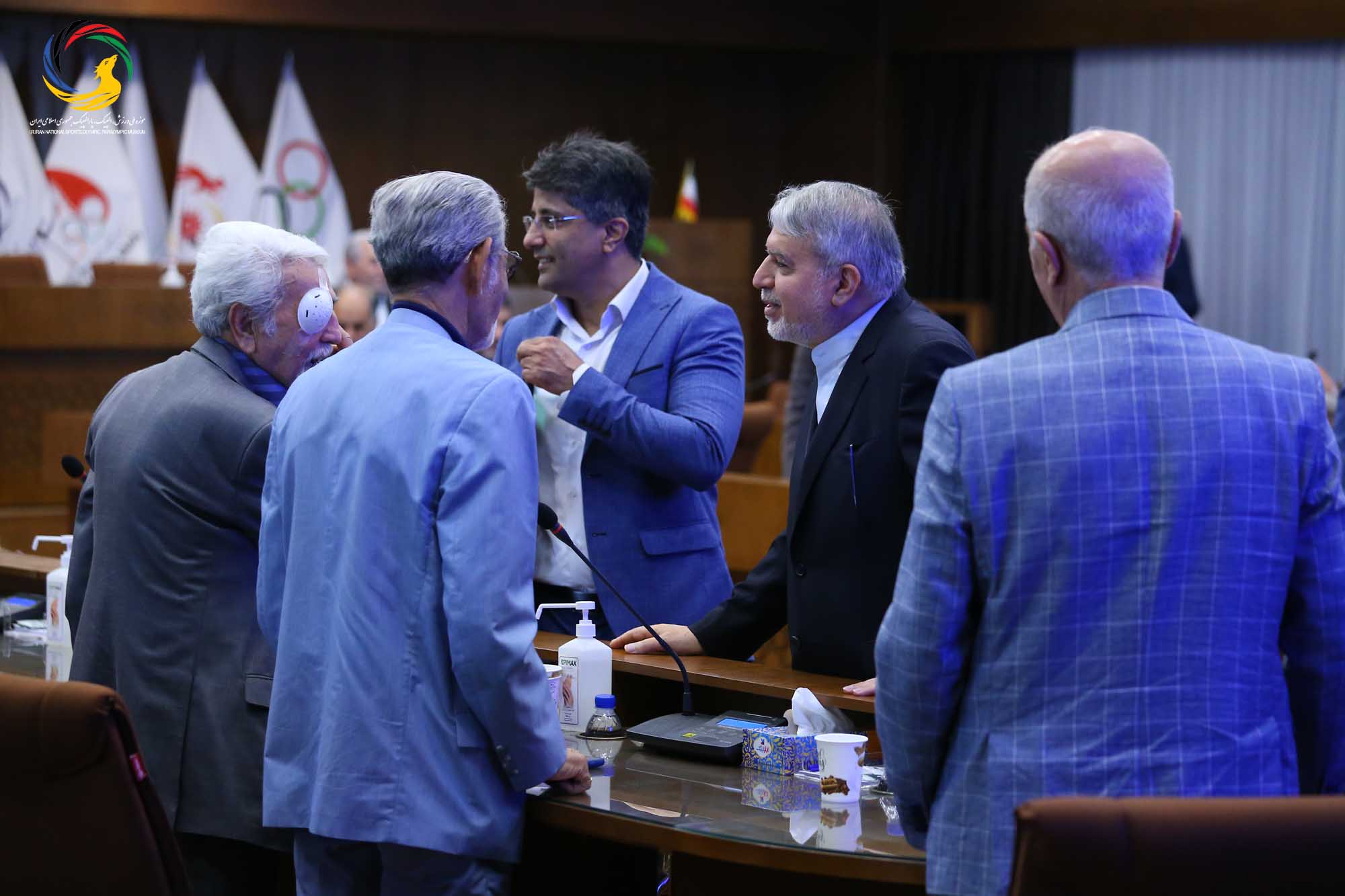 مراسم تجلیل از پیشکسوتان بوکس ایران و رونمایی از سردیس ماسیس هامبارسومیان