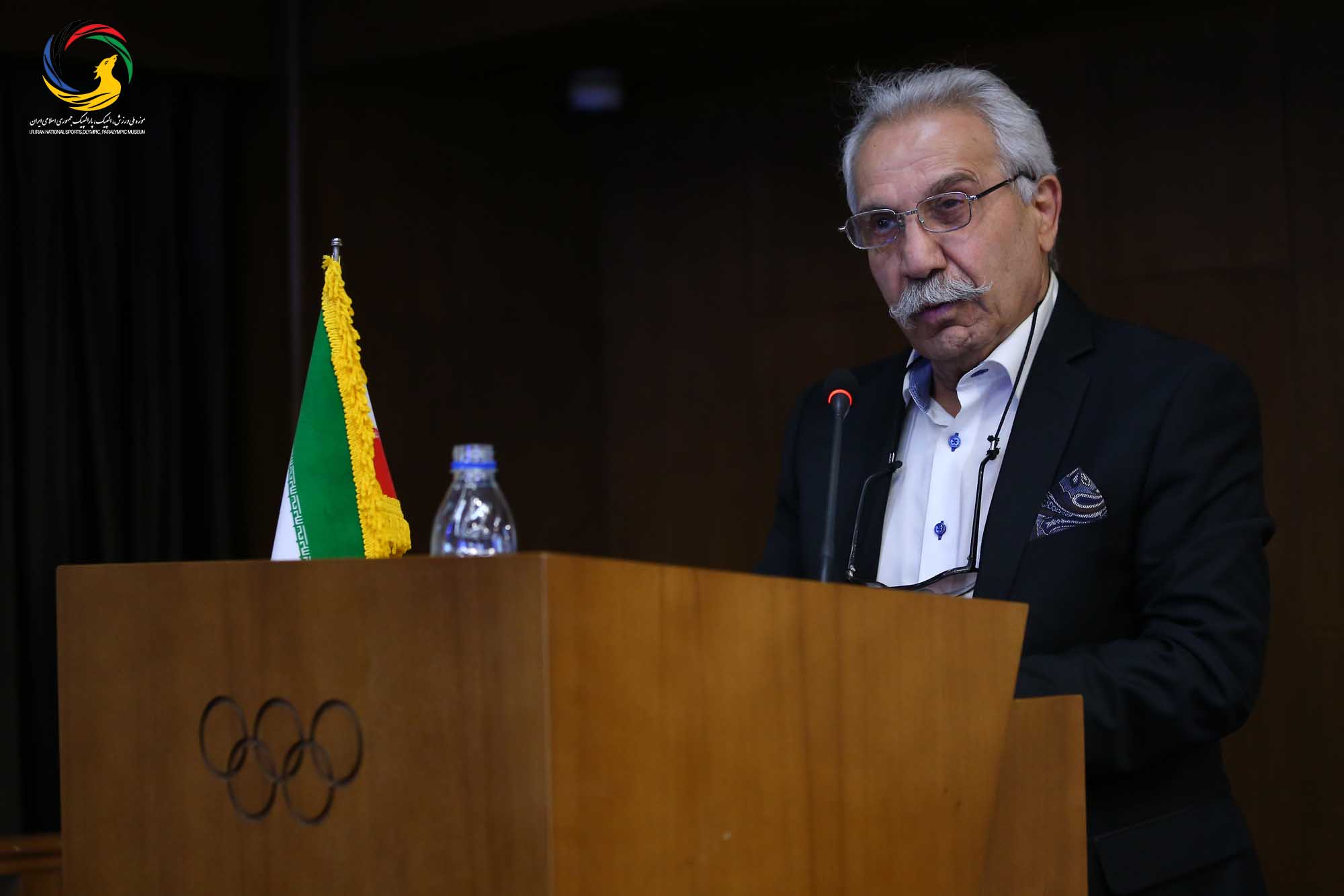 مراسم تجلیل از پیشکسوتان بوکس ایران و رونمایی از سردیس ماسیس هامبارسومیان