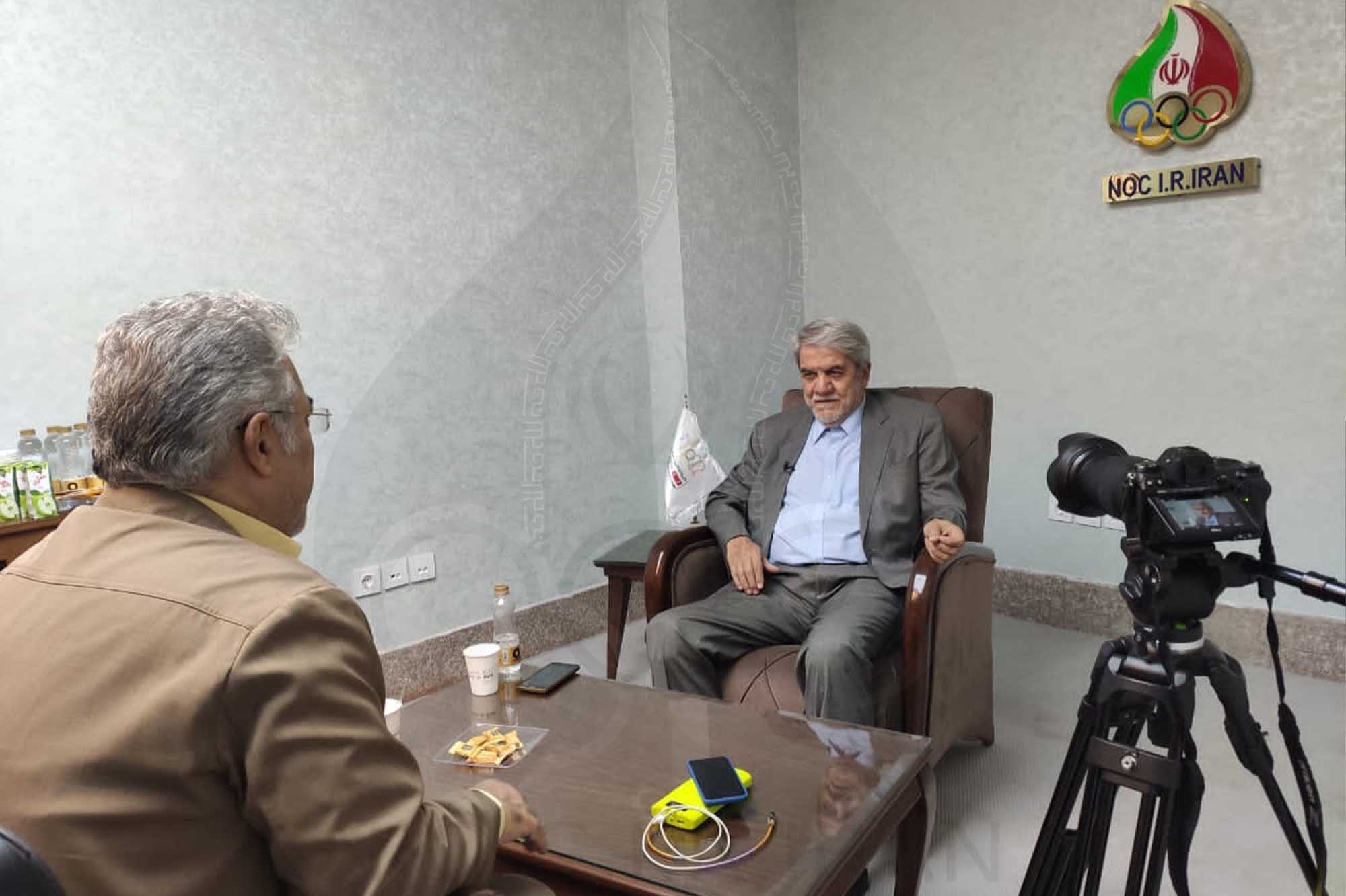 حسین کهندانی