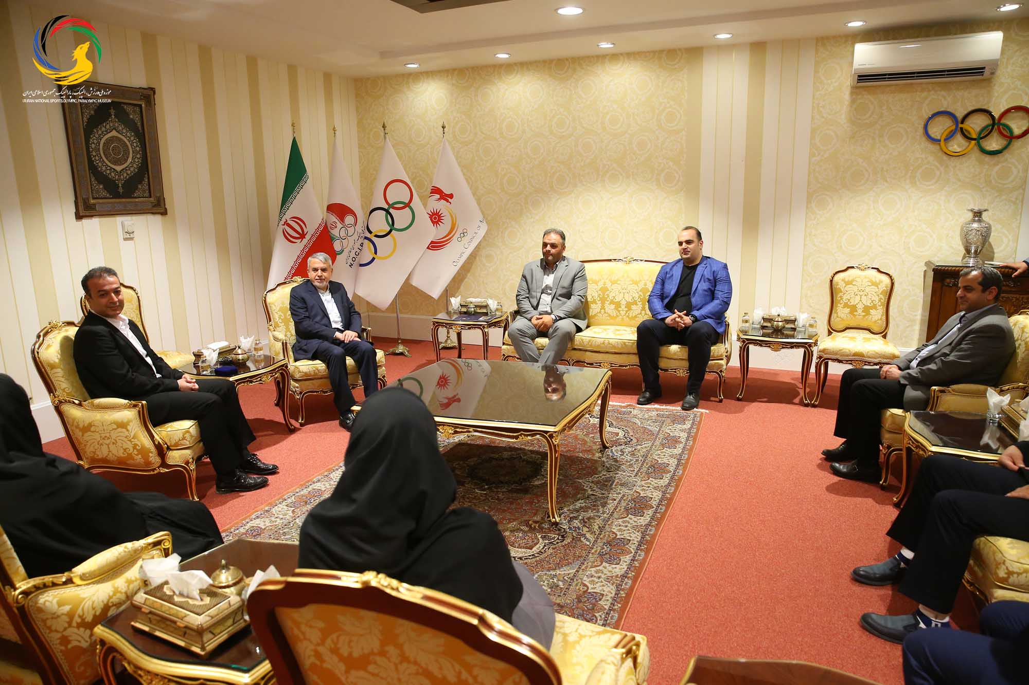 اهدایی مدال طلای بازی‌های آسیایی ۱۹۹۴هیروشیما فریبرز عسکری، پیشکسوت و قهرمان تکواندو به موزه ملی ورزش،المپیک، پارالمپیک