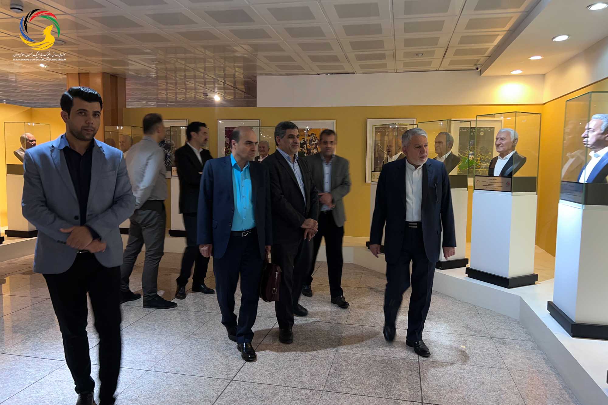 بازدید محسن پازوکی مدیرعامل بیمارستان محب کوثر از موزه ملی ورزش، المپیک، پارالمپیک