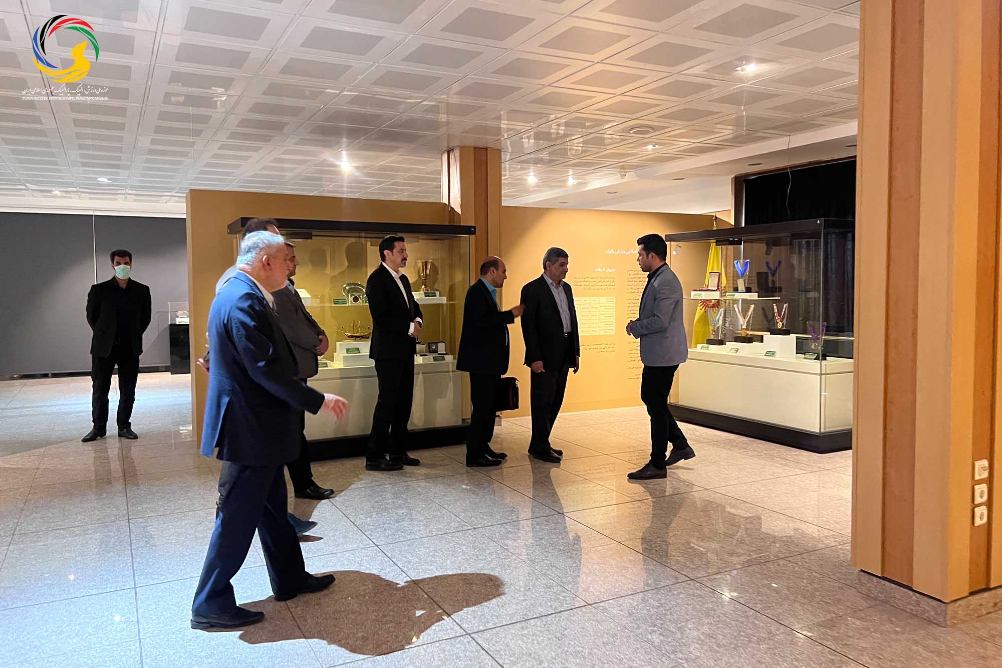 بازدید محسن پازوکی مدیرعامل بیمارستان محب کوثر از موزه ملی ورزش، المپیک، پارالمپیک