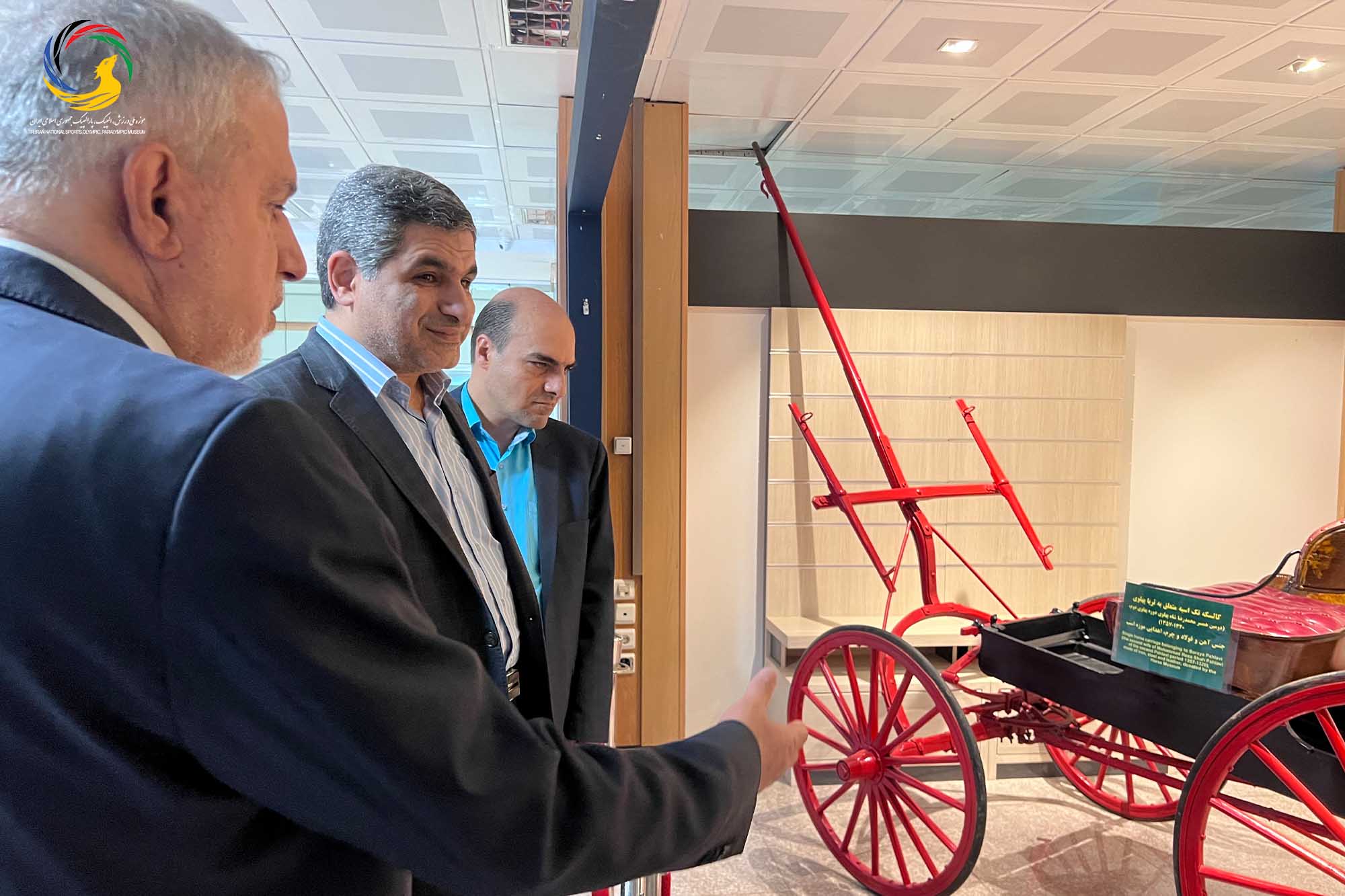 بازدید محسن پازوکی مدیرعامل بیمارستان محب کوثر از موزه ملی ورزش، المپیک، پارالمپیک