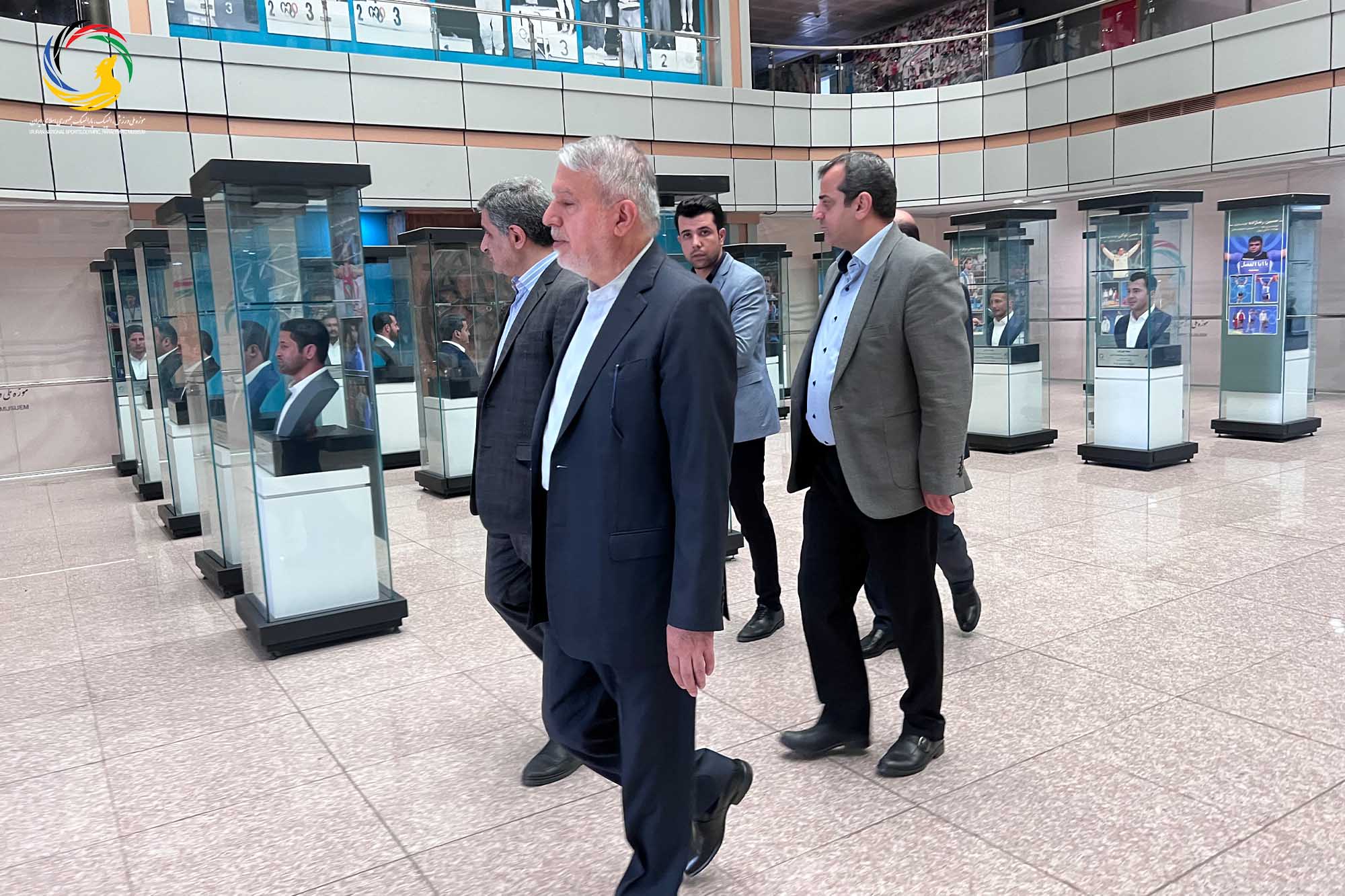 بازدید محسن پازوکی مدیرعامل بیمارستان محب کوثر از موزه ملی ورزش، المپیک، پارالمپیک