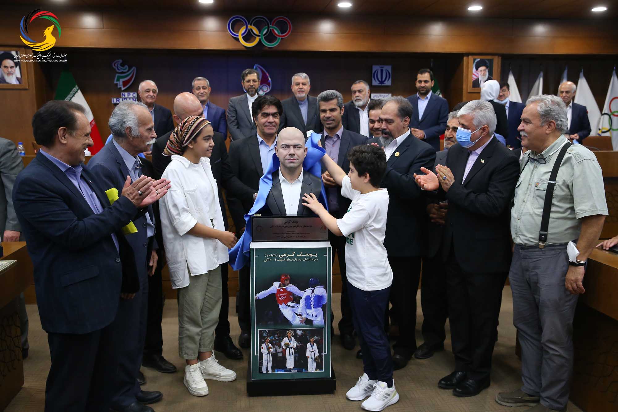 مراسم رونمایی از سردیس قهرمانان المپیک (علیرضا دبیر، یوسف کرمی، مراد محمدی، حمید سوریان و بهداد سلیمی)