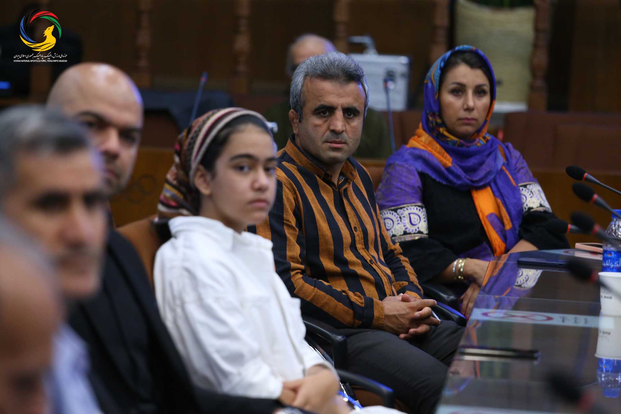 مراسم رونمایی از سردیس قهرمانان المپیک (علیرضا دبیر، یوسف کرمی، مراد محمدی، حمید سوریان و بهداد سلیمی)