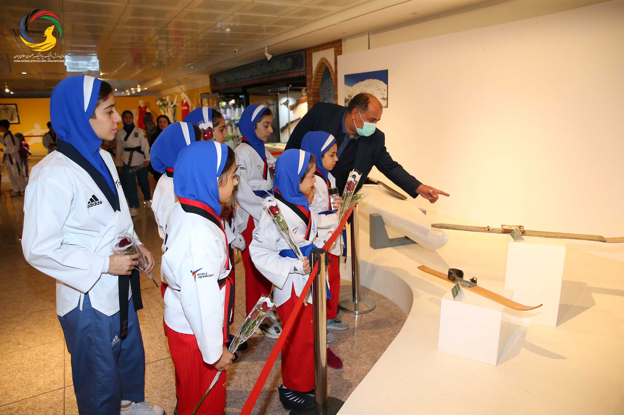 بازدید جمعی از مسئولین و تکواندوکاران استان تهران