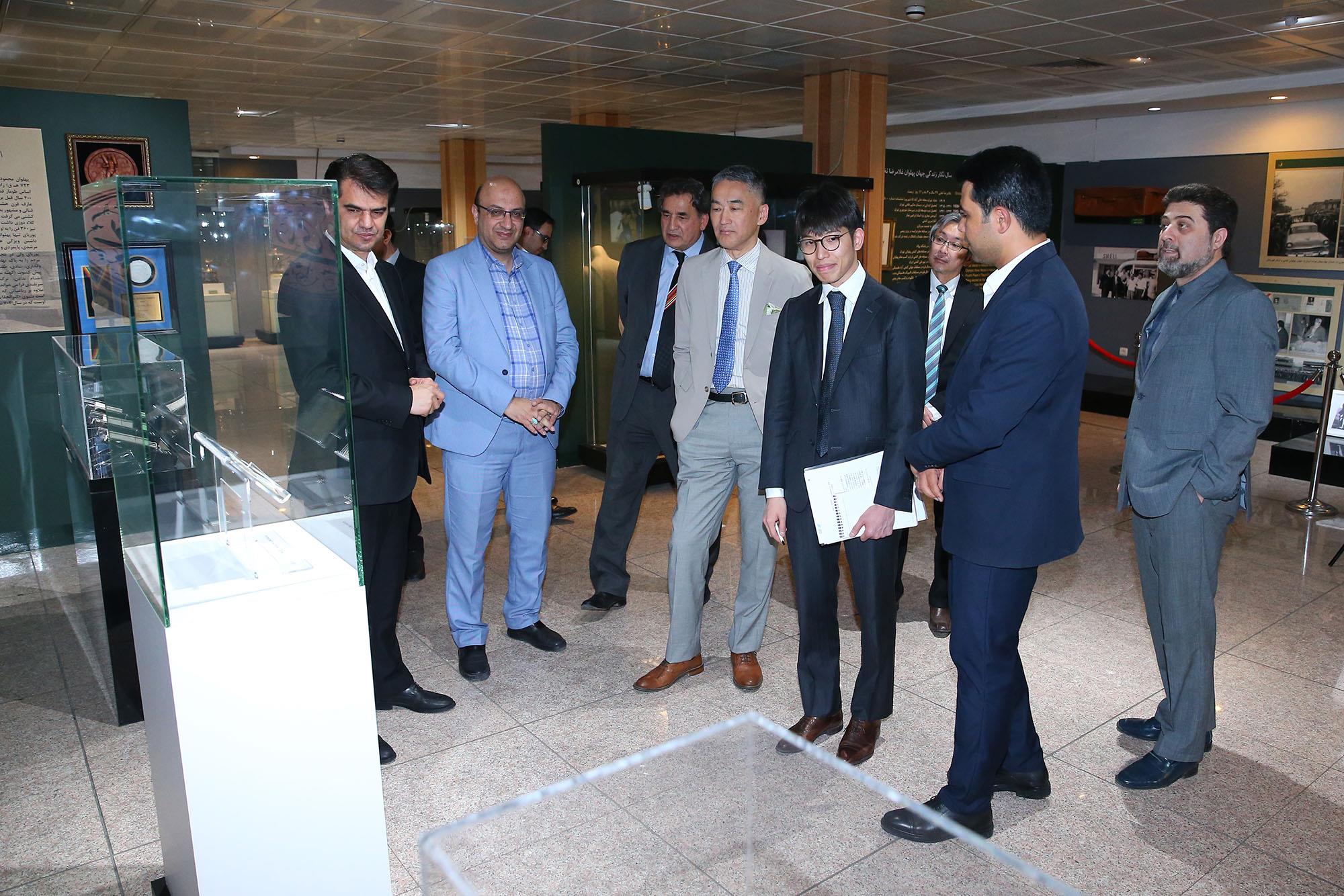 بازدید سفیر ژاپن از موزه ملی ورزش، المپیک، پارالمپیک