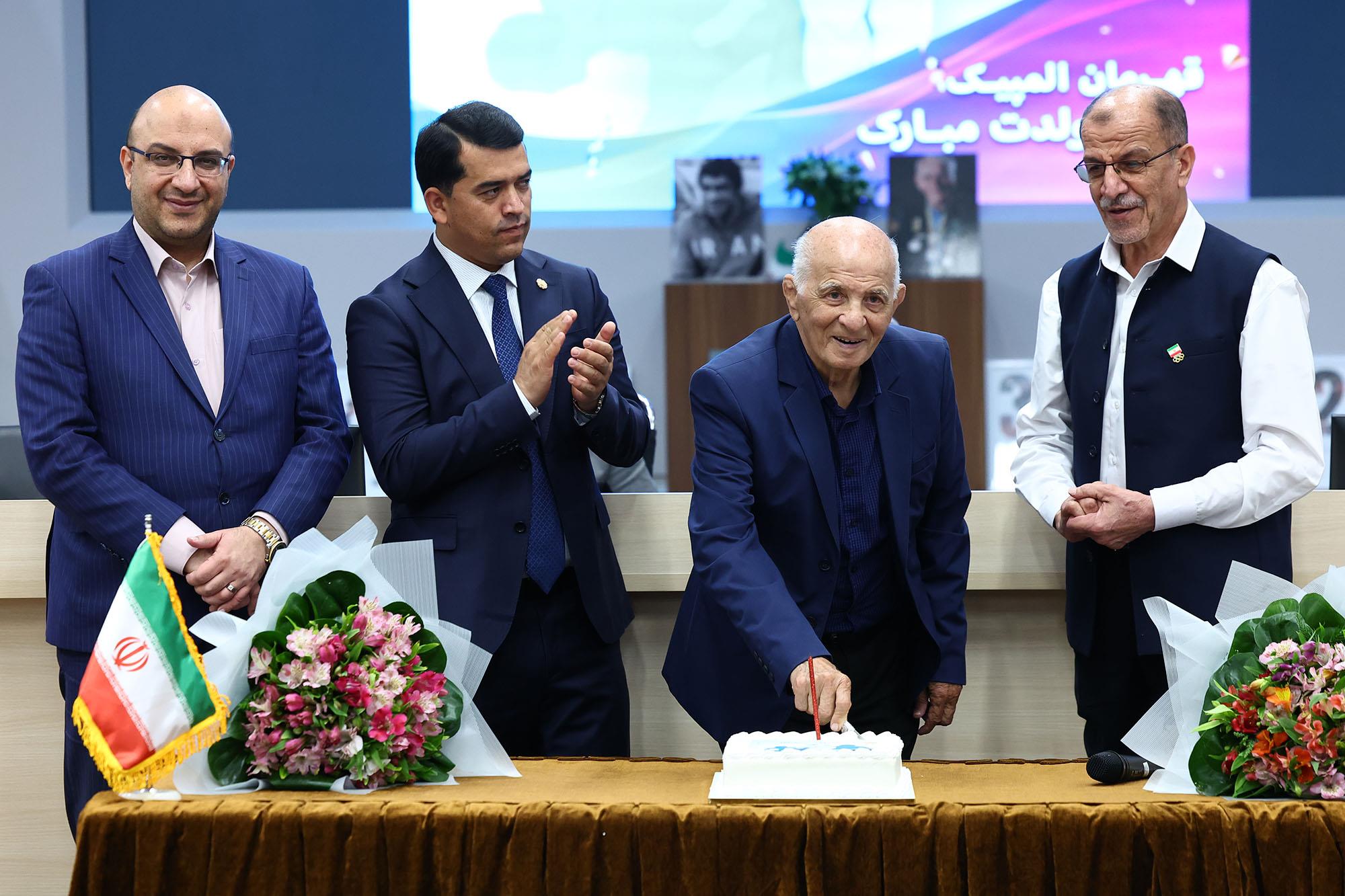 مراسم جشن تولد مدال آوران المپیکی ماه های خرداد ، تیر و مرداد