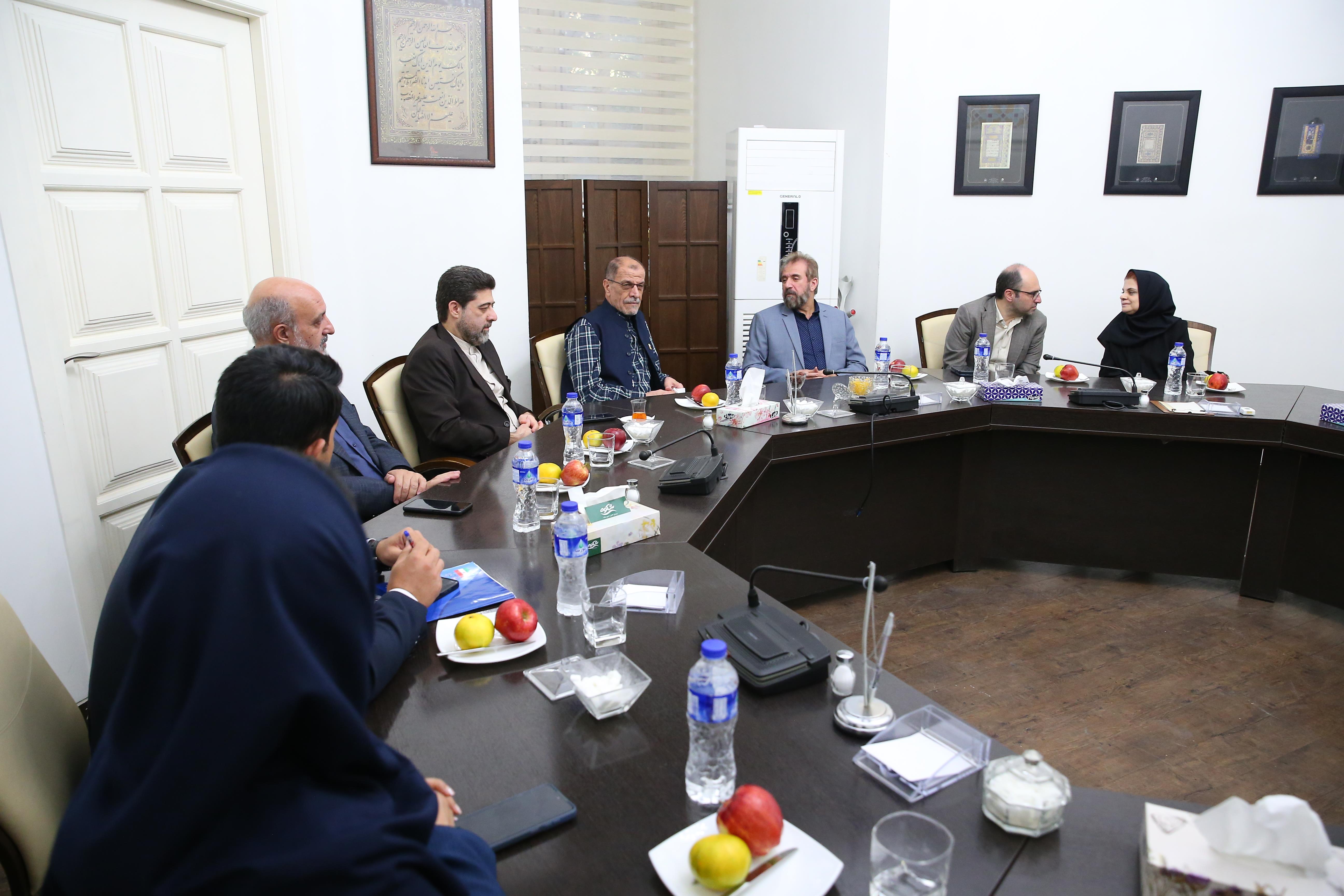 امضای تفاهم نامه همکاری کمیته ملی المپیک با کتابخانه و موزه ملی ملک